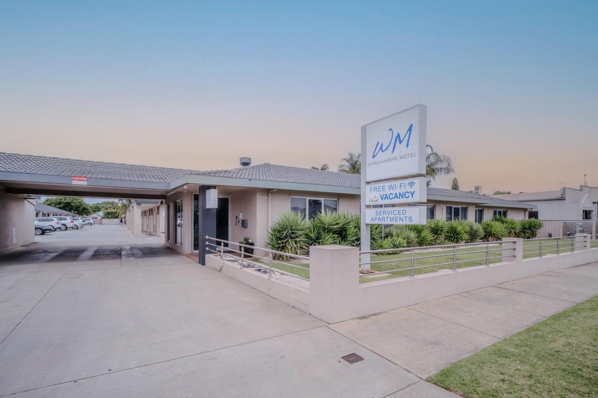 The Wyndhamere Motel Shepparton Exteriör bild