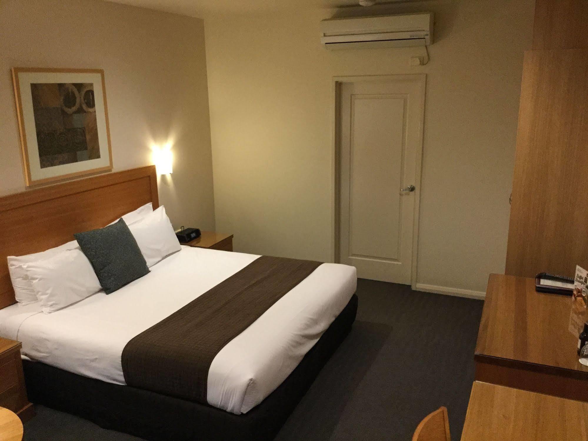 The Wyndhamere Motel Shepparton Exteriör bild